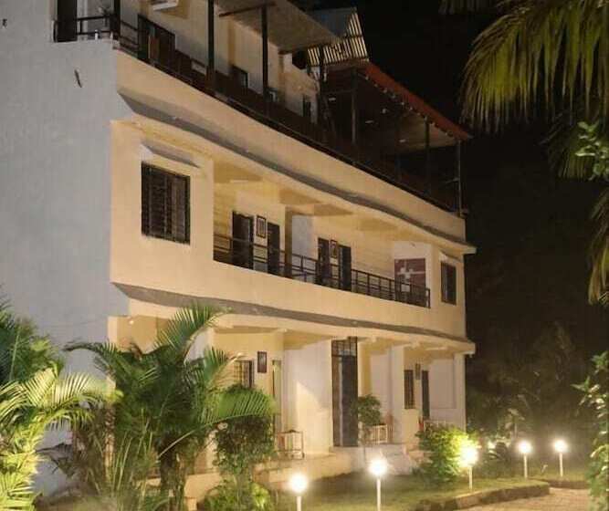 Hotel Wanderlust Resort