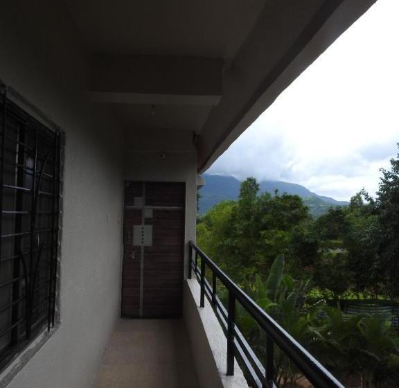 Hotel Wanderlust Resort