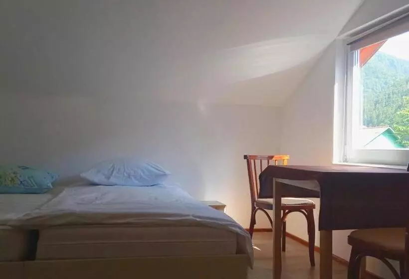 Majatalo садиба у галина та йосипа