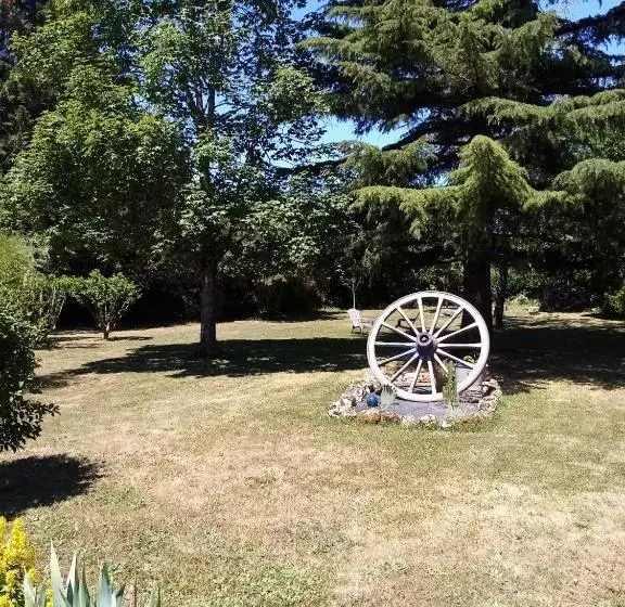 Majatalo La Marsaisienne