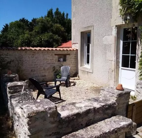 Majatalo La Marsaisienne