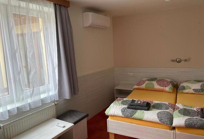 펜션 Orlovna šitbořice