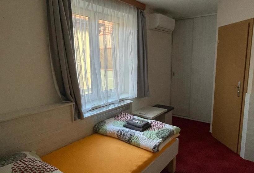 펜션 Orlovna šitbořice