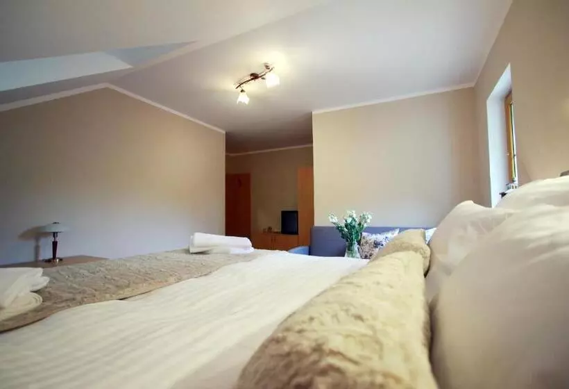 Majatalo Penzion Bawaria