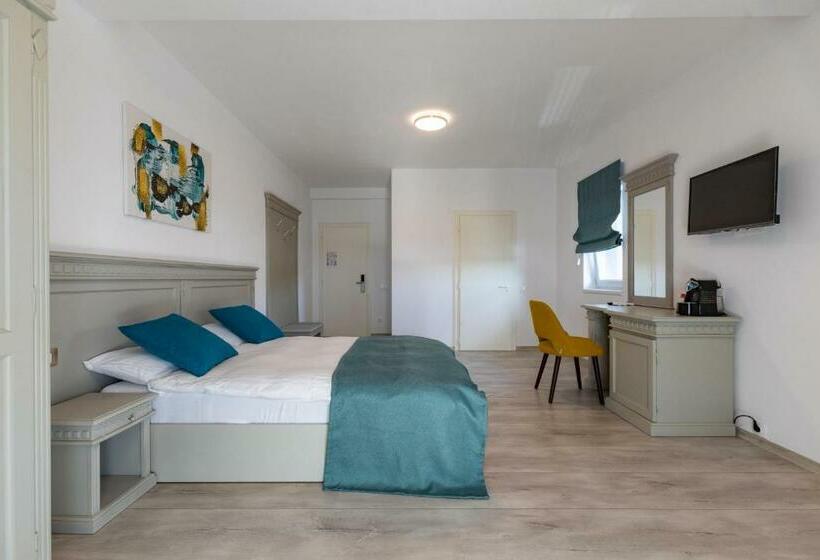 膳宿费 Volo Guest House