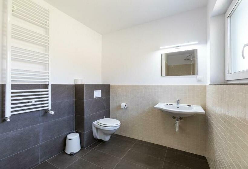 膳宿费 Volo Guest House