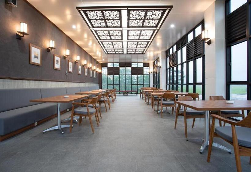 Braling Grand Hotel Purbalingga, Azana Hotels Collection