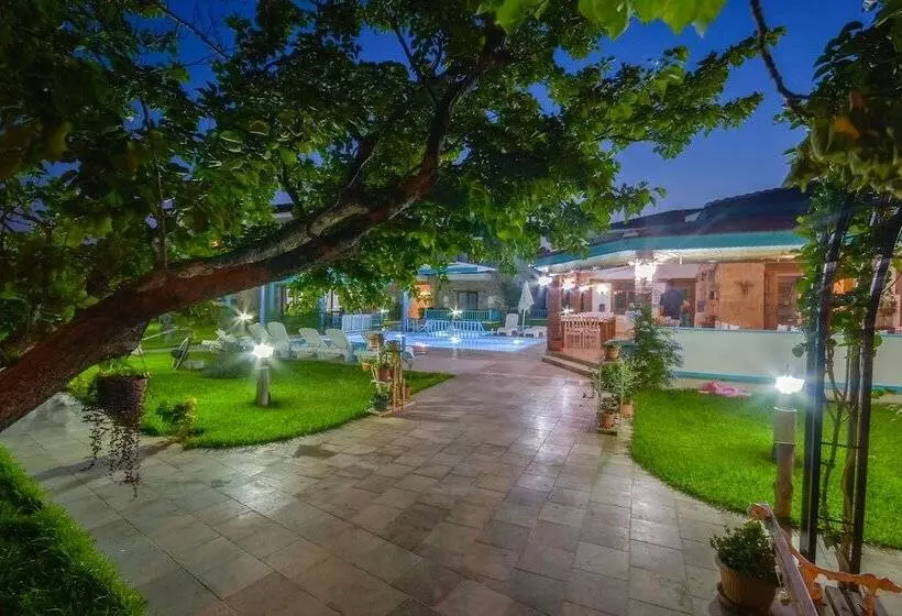 Ekinoks Otel