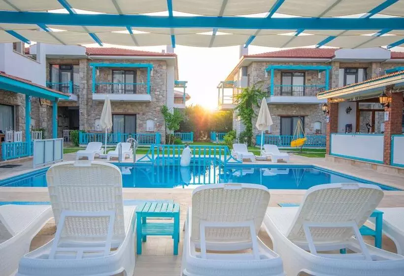Ekinoks Otel