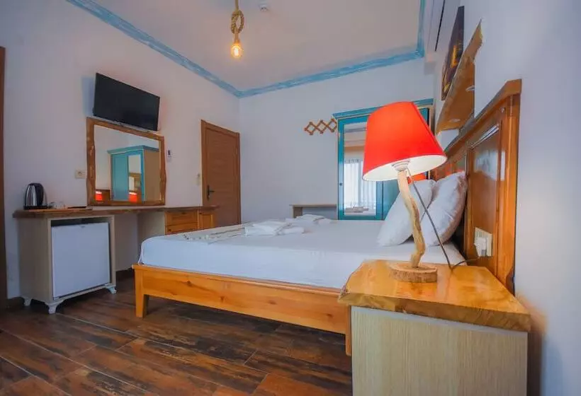 Ekinoks Otel