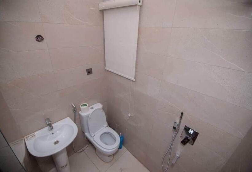 Fobbs Apartments And Suites