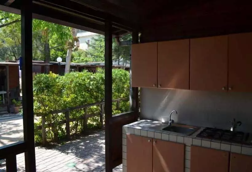 Hotelli Camping Barchi