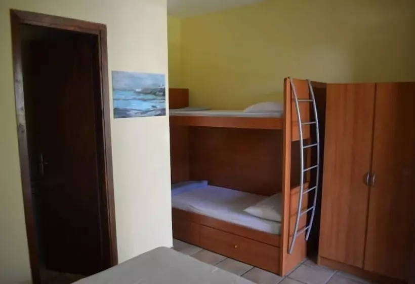 Hotelli Camping Barchi