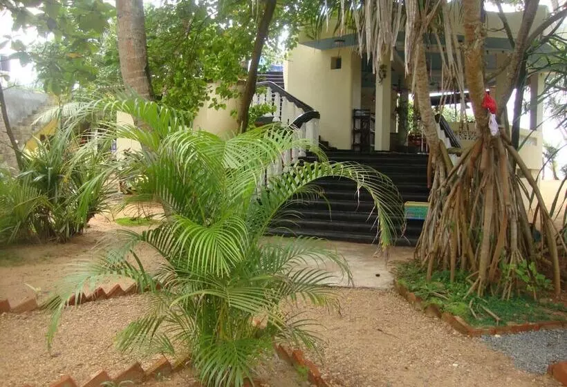 Hotelli Dream Village Beach Resort & Cabanas