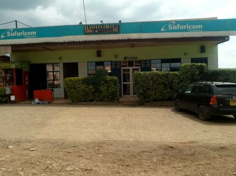 هتل Flavours Lodge Gilgil