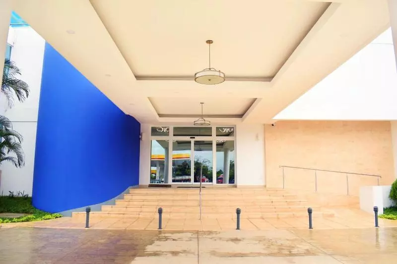 هتل Gran Costa Azul