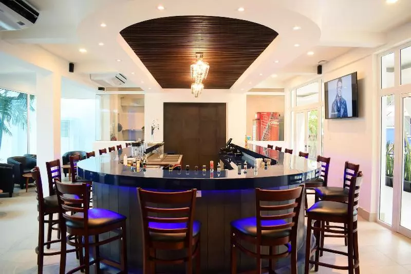 هتل Gran Costa Azul