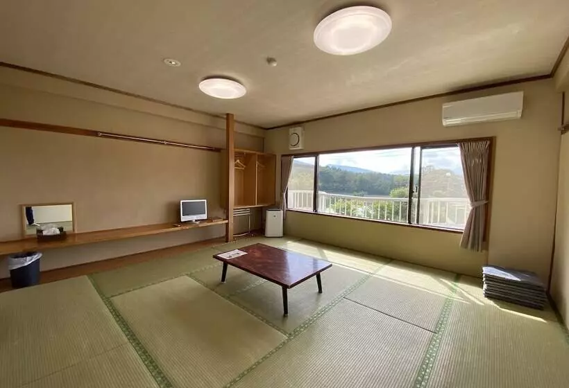 هتل Green Hills New Minami