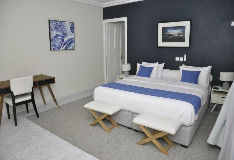 هتل La Baie Des Orchidées