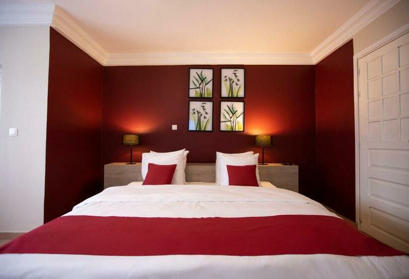 هتل La Baie Des Orchidées