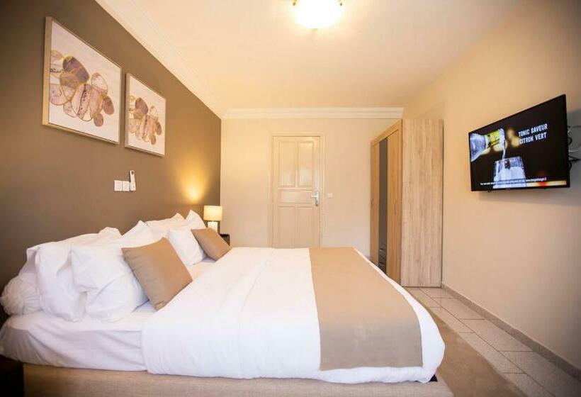 هتل La Baie Des Orchidées