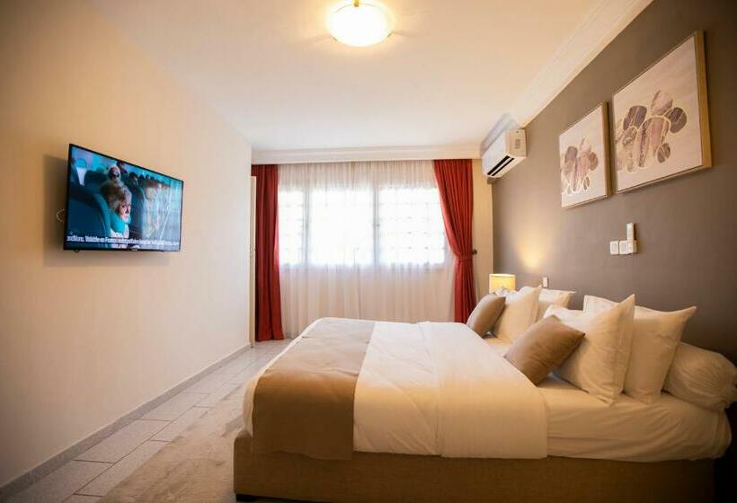 هتل La Baie Des Orchidées