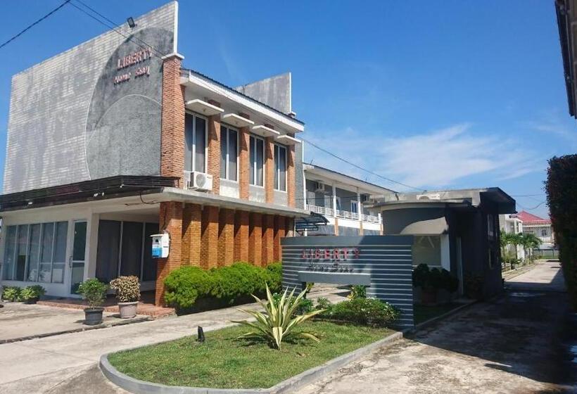 هتل Liberty Homestay