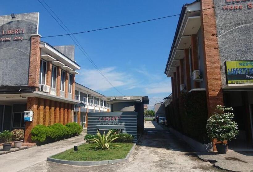 هتل Liberty Homestay