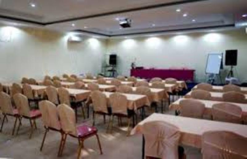 هتل Liberty Homestay