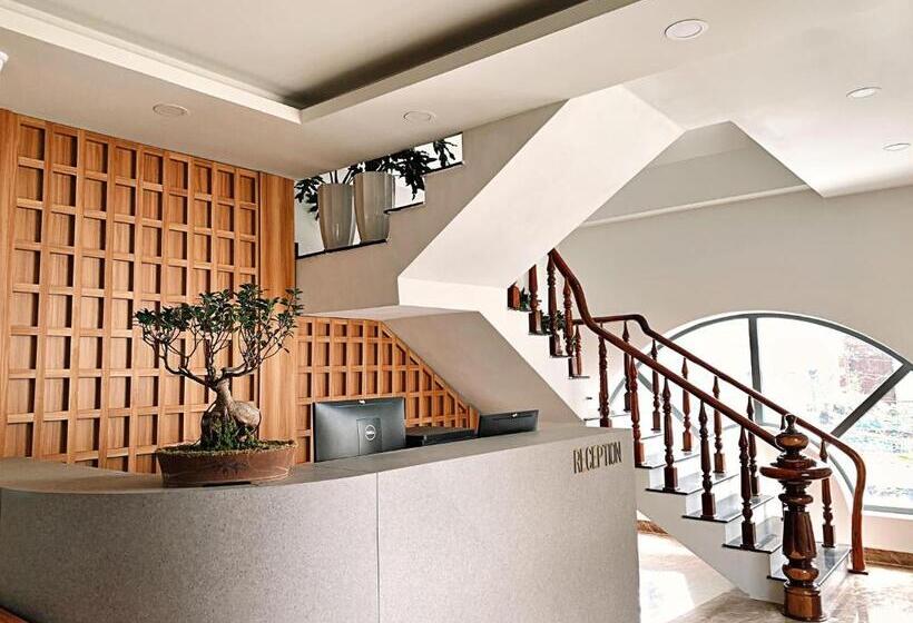 هتل Ngo The Gallery Dalat