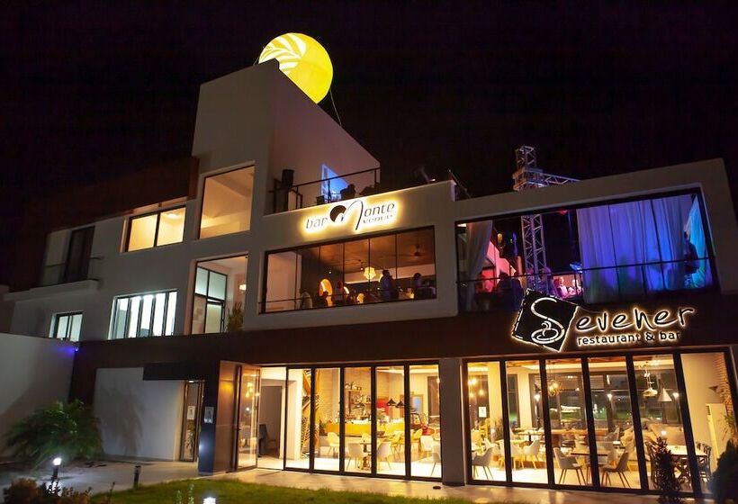 בית מלון כפרי Palmonte Suites