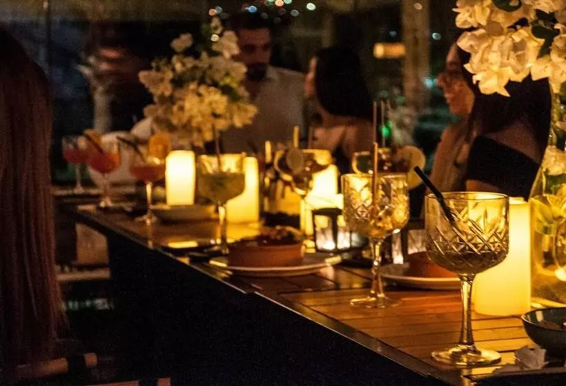 ホテル Palmonte Suites