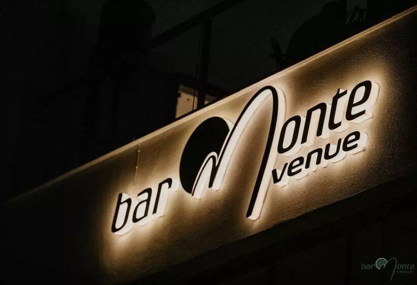 ホテル Palmonte Suites