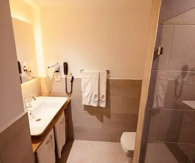 ホテル Palmonte Suites