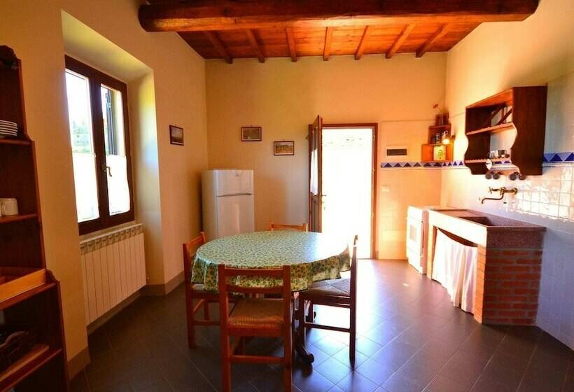 בית מלון כפרי Practical Apartment In Figline E Incisa Valdarno With Bbq
