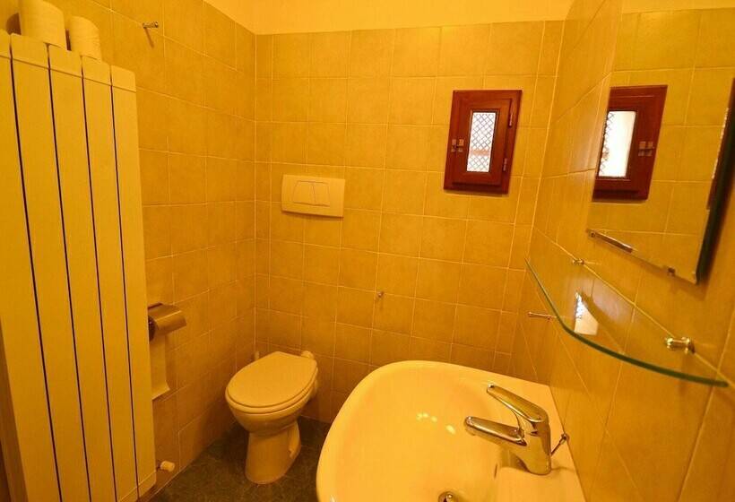 בית מלון כפרי Practical Apartment In Figline E Incisa Valdarno With Bbq