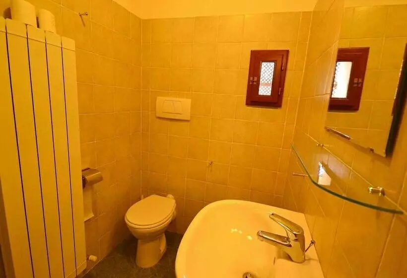 田舎風ホテル Practical Apartment In Figline E Incisa Valdarno With Bbq