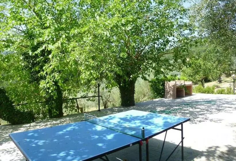 田舎風ホテル Practical Apartment In Figline E Incisa Valdarno With Bbq