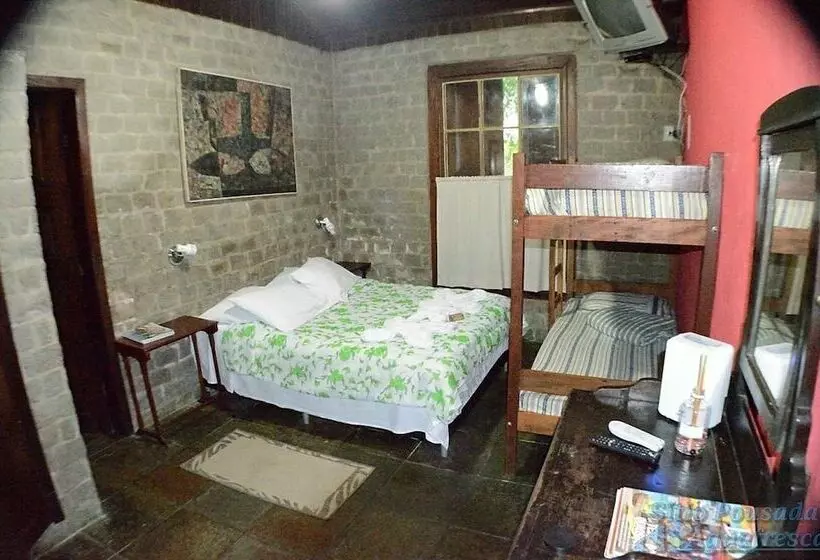 Hotelli Pousada Sítio água Fresca
