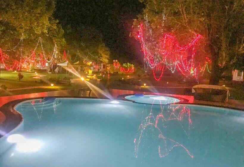 호텔 The Lion Kingdom Sigiriya