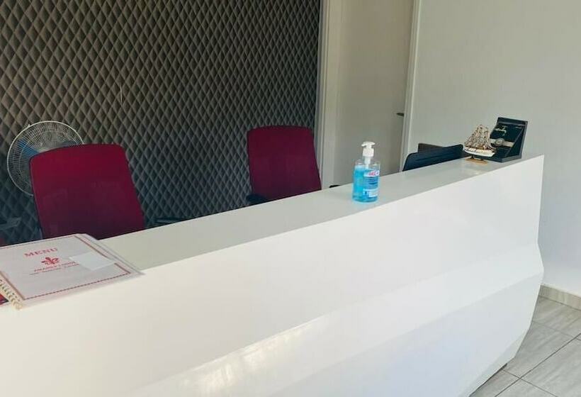 پانسیون Amarily Lodge