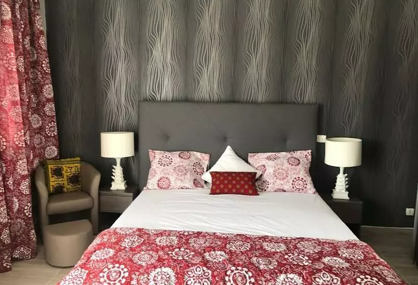 پانسیون Amarily Lodge
