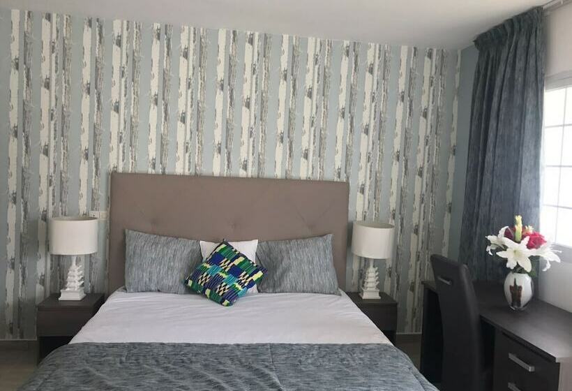 پانسیون Amarily Lodge