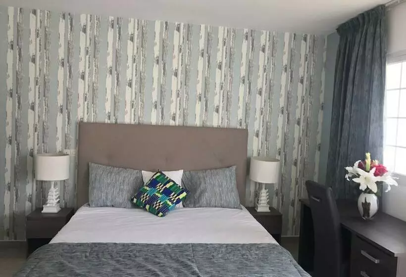 پانسیون Amarily Lodge