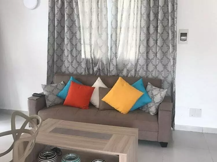 پانسیون Amarily Lodge
