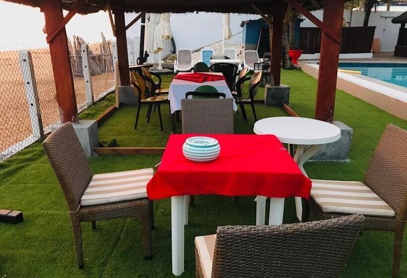 پانسیون Amarily Lodge