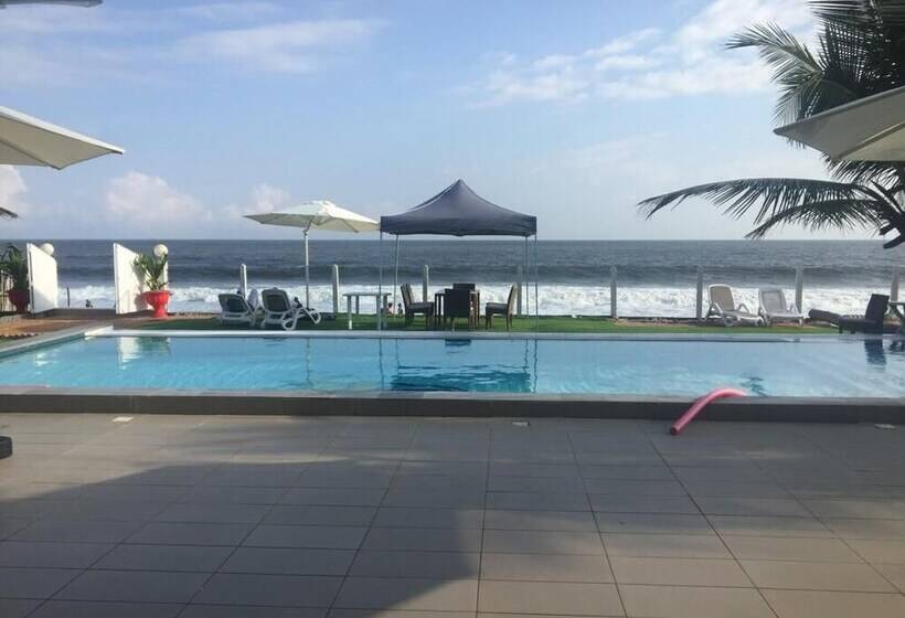 پانسیون Amarily Lodge