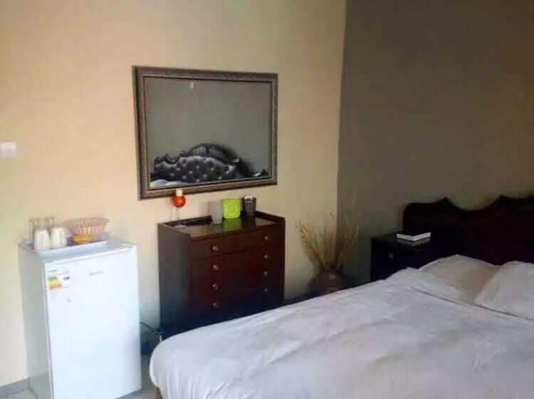 پانسیون Jedidiah Guest House