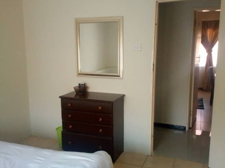 پانسیون Jedidiah Guest House