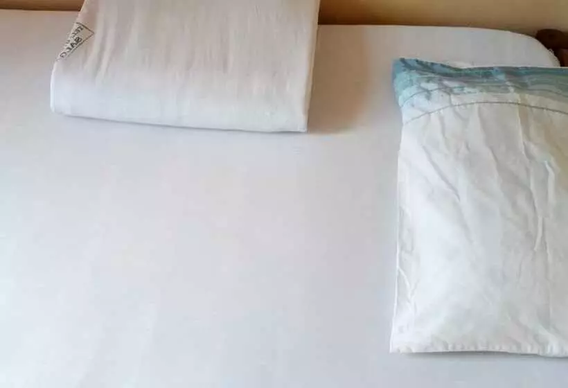 پانسیون Marico Guest House